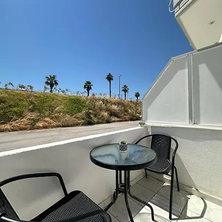Joseph Seaside Apartment